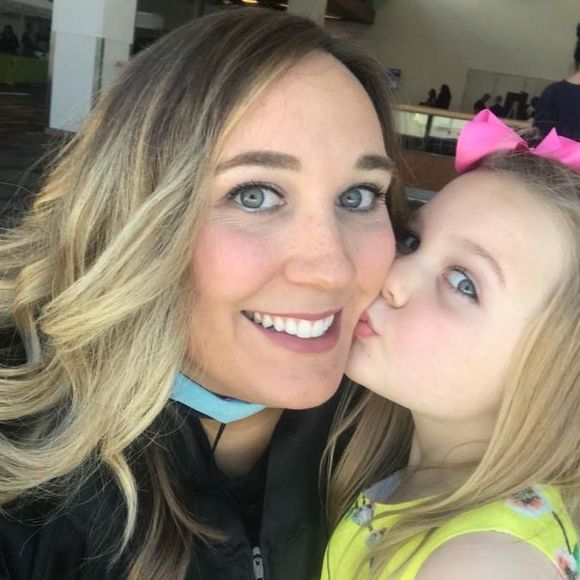 Meet your Posher, Melinda - Picture 1 of 1